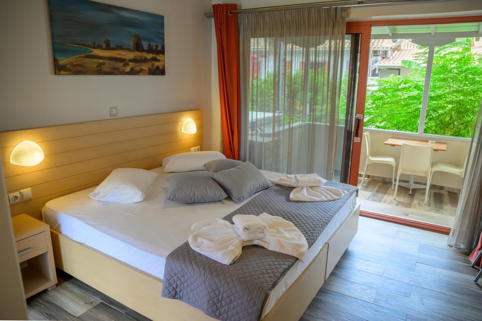 Rouda Bay Beach Hotel Mikros Gialos Exterior foto