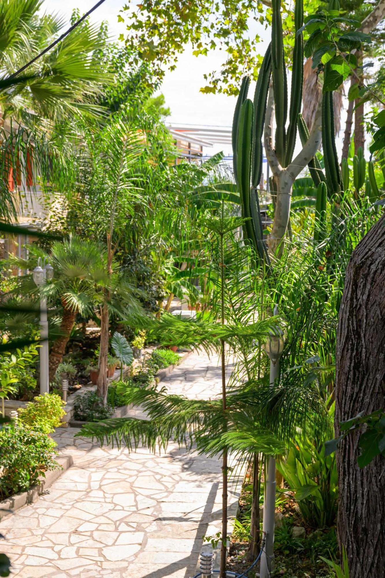 Rouda Bay Beach Hotel Mikros Gialos Exterior foto